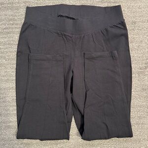 NWOT Torrid Black Wide Waistband Premium Crop Leggings